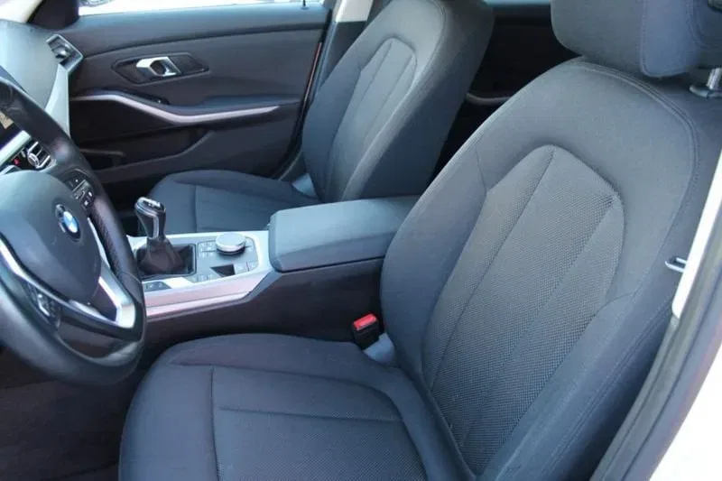 BMW 318 d Business Advantage foto 8