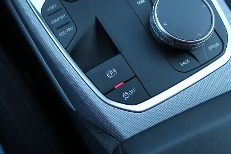 BMW 318 d Business Advantage foto 20