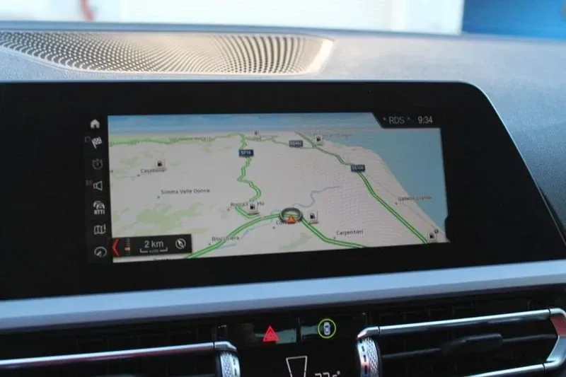 BMW 318 d Business Advantage foto 25