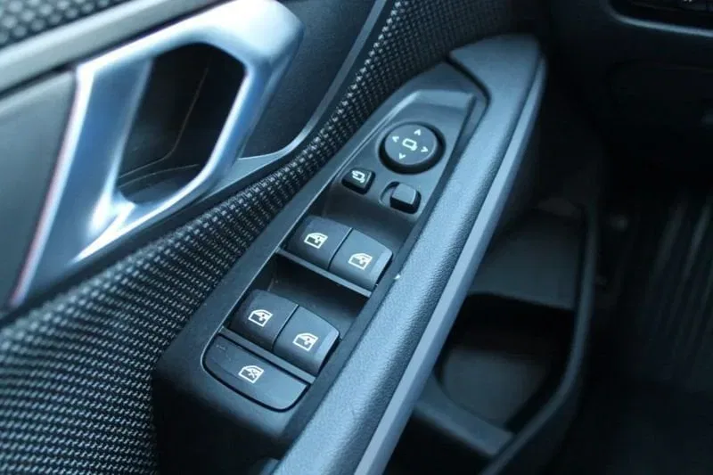 BMW 318 d Business Advantage foto 31