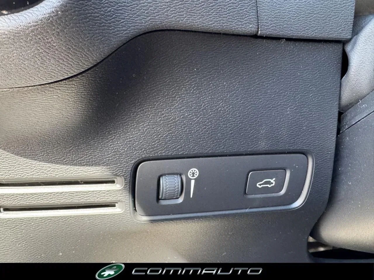 Volvo XC40 D3 Geartronic Inscription foto 12