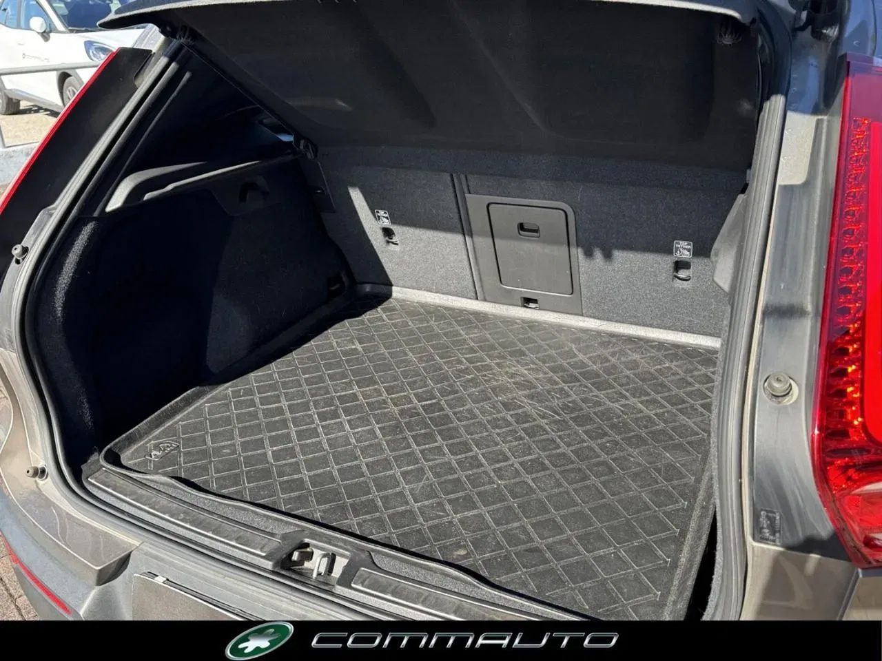 Volvo XC40 D3 Geartronic Inscription foto 35