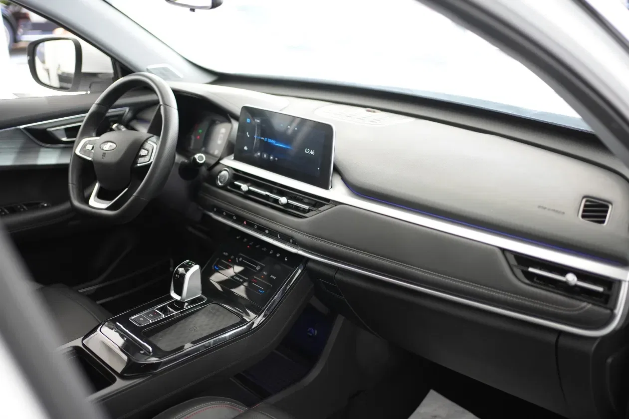 DR Automobiles DR6.0 1.5 Turbo CVT Bi-Fuel GPL + Tetto apribile foto 15