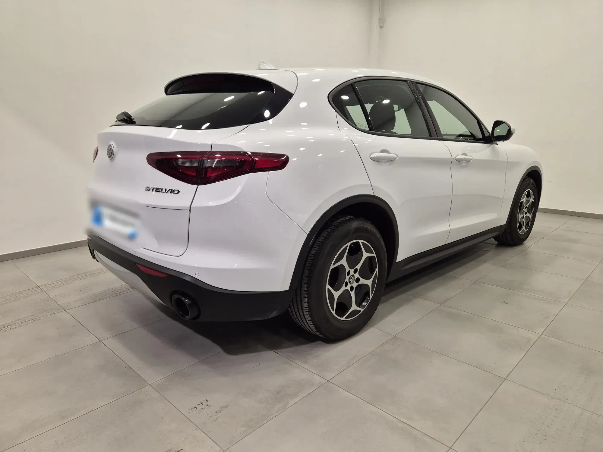 Alfa Romeo Stelvio 2.2 Tdi Business 160cv auto N1 Autocarro foto 5