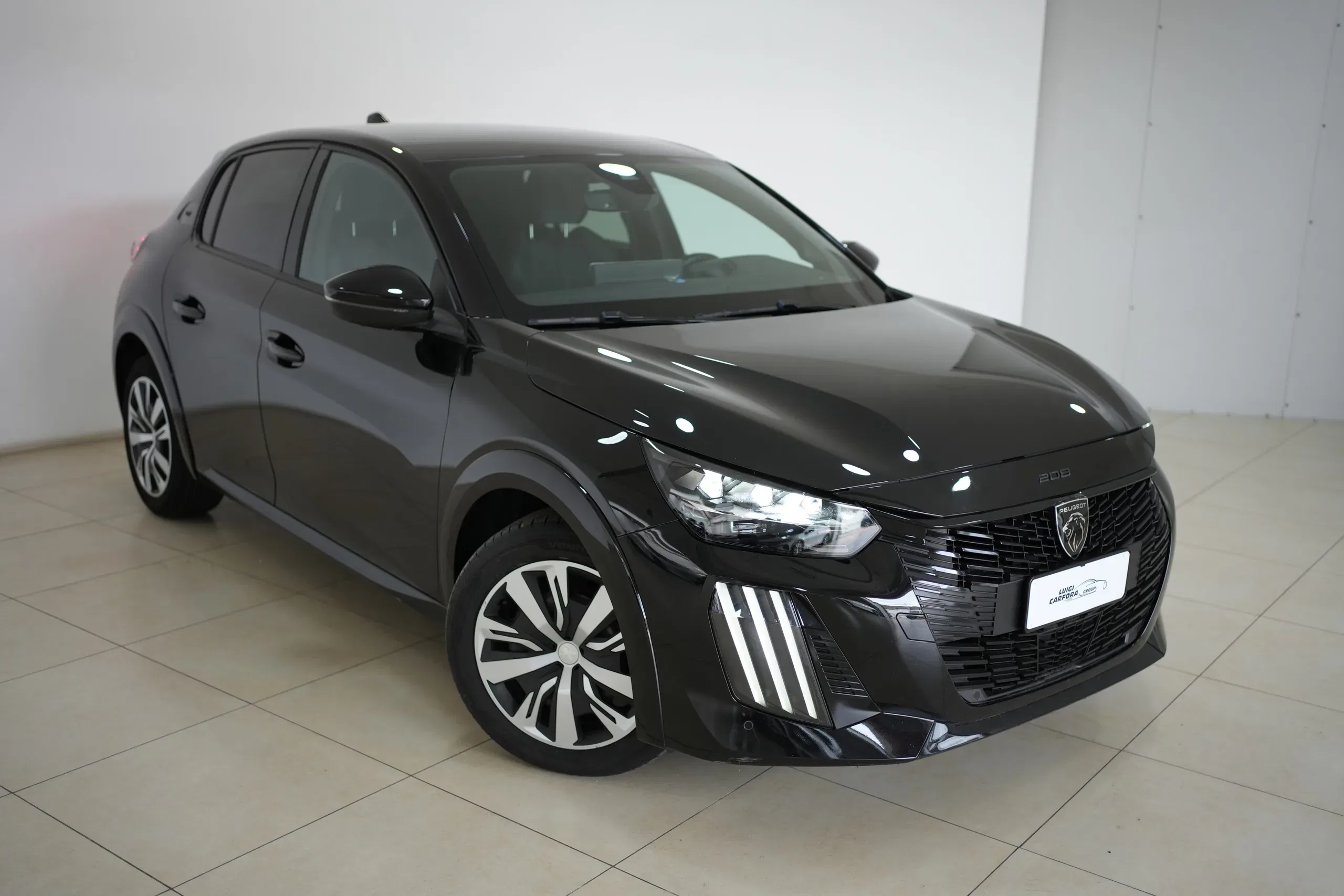 Peugeot 208 PureTech 100 Stop&Start 5 porte GT foto 3