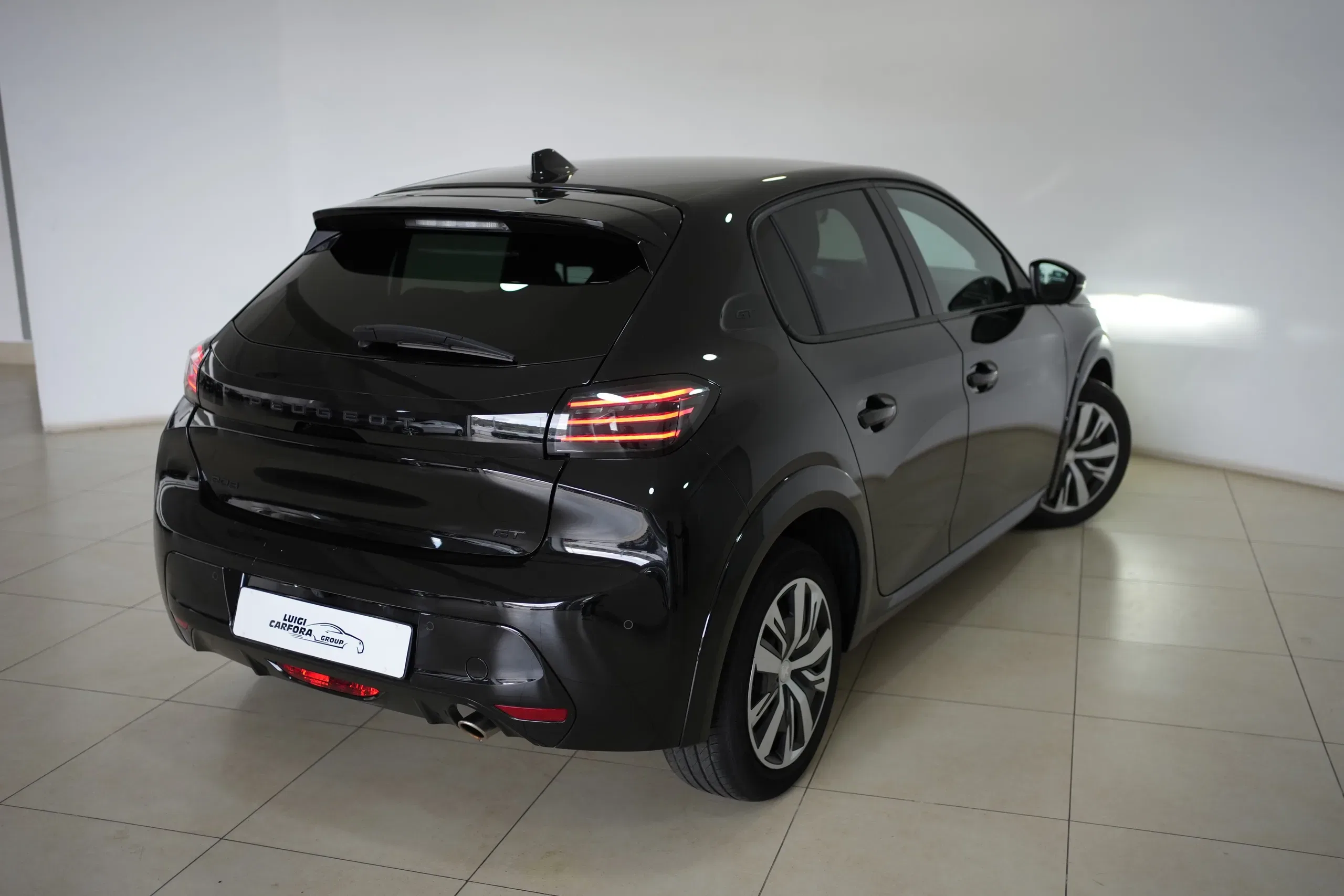 Peugeot 208 PureTech 100 Stop&Start 5 porte GT foto 16