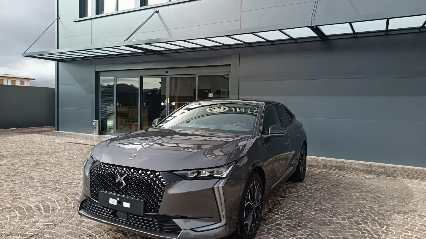 DS Automobiles DS 4 PureTech 130 aut. Etoile Alcantara