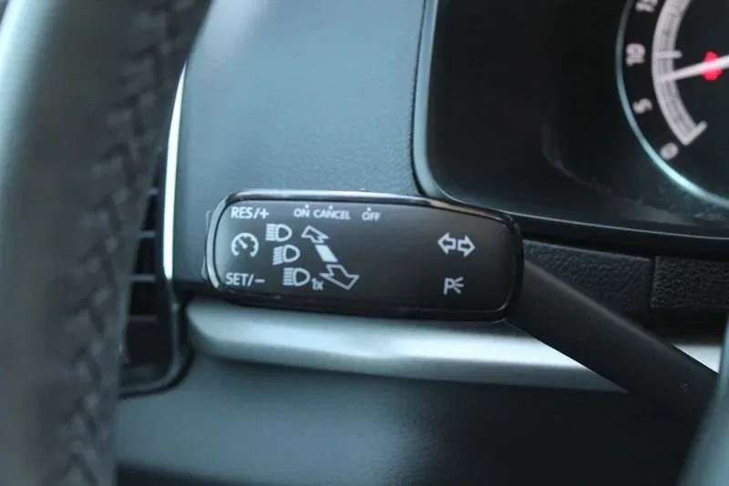 Skoda Karoq 1.6 TDI SCR DSG Executive foto 13