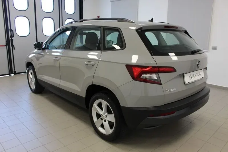 Skoda Karoq 1.6 TDI SCR DSG Executive foto 6