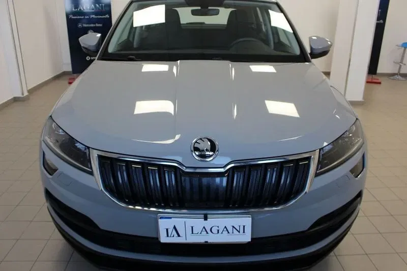 Skoda Karoq 1.6 TDI SCR DSG Executive foto 2