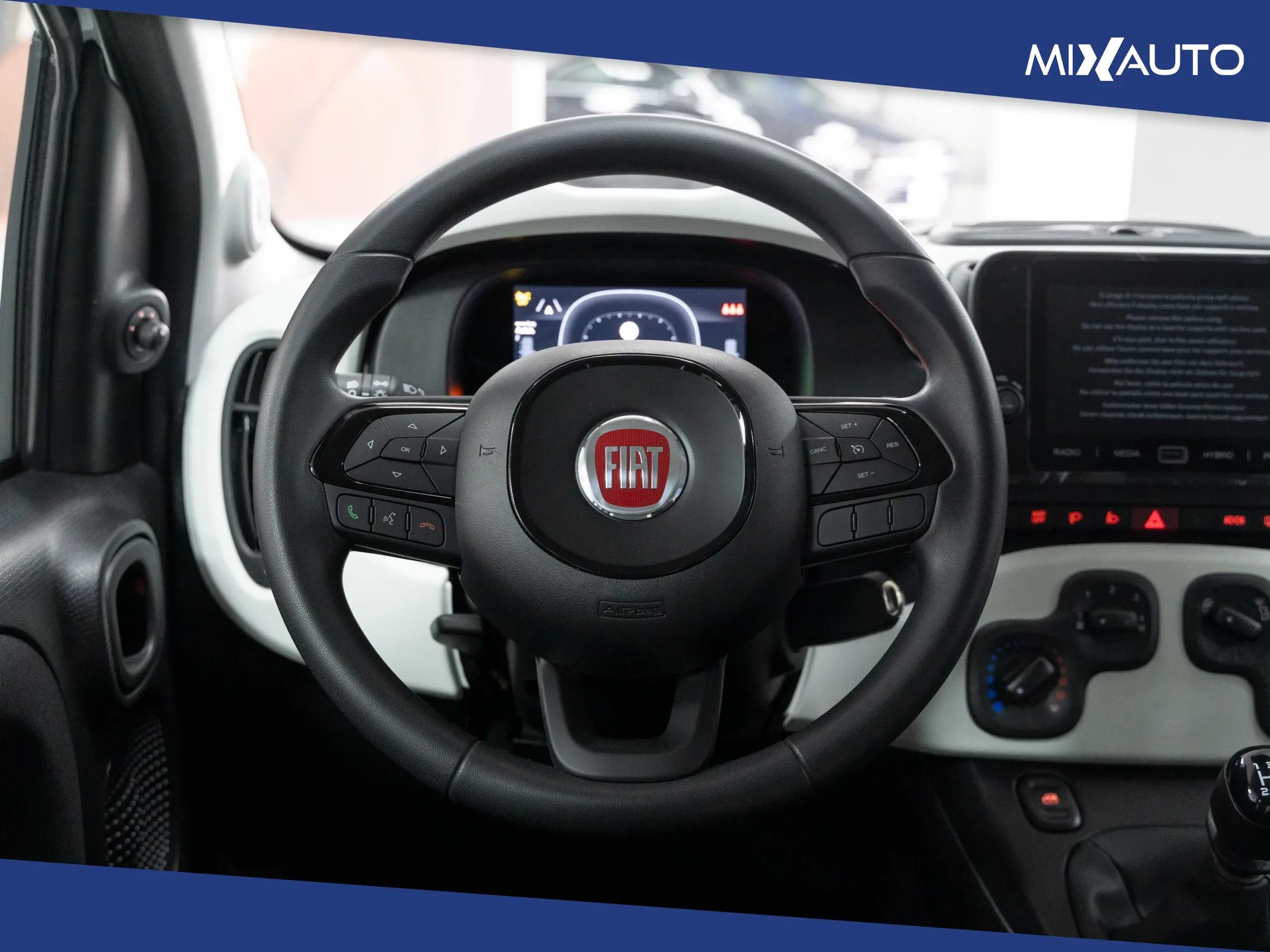 Fiat Panda Pandina Cross 1.0 Firefly Hybrid S&S 70CV foto 12