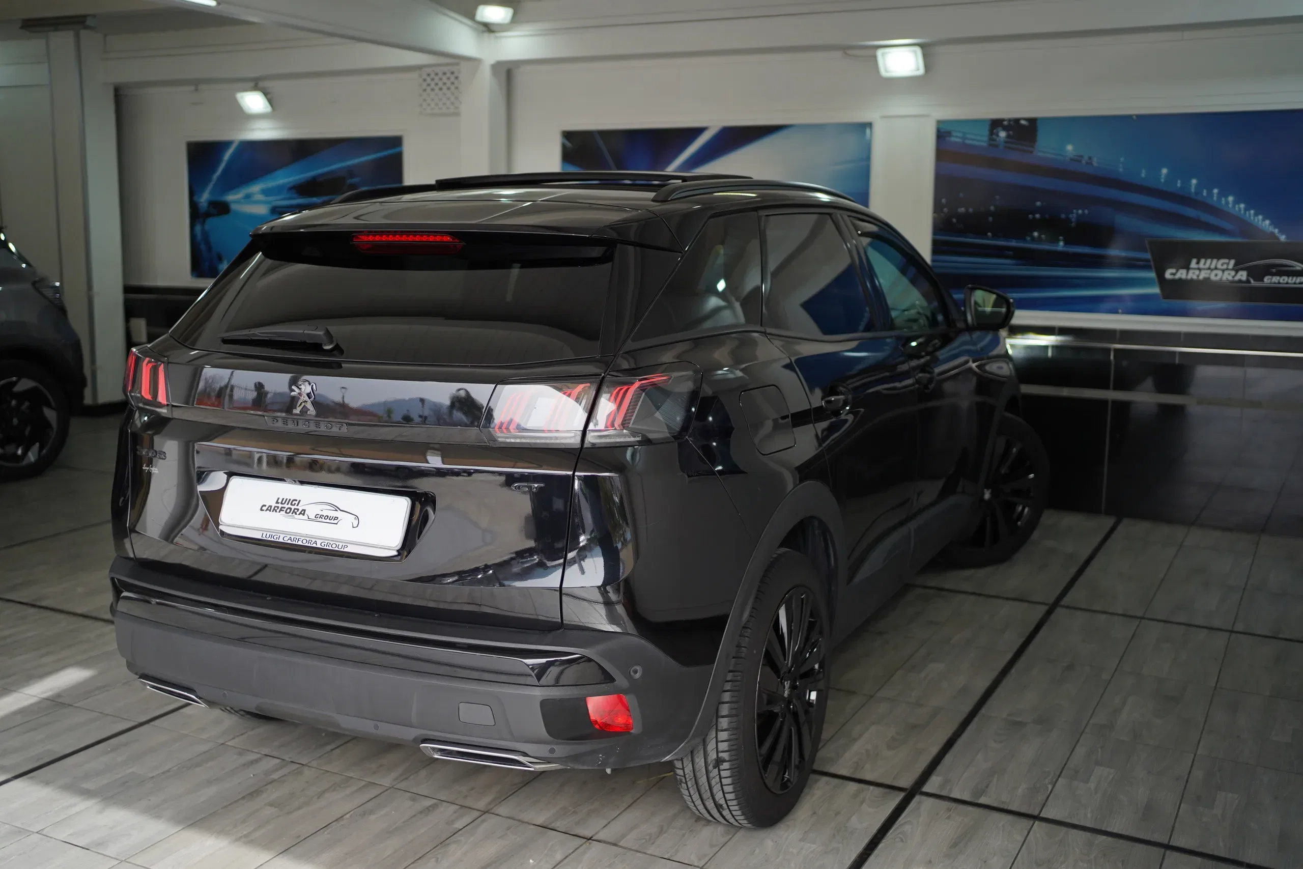 Peugeot 3008 BlueHDi 130 S&S EAT8 GT + Tetto apribile foto 18