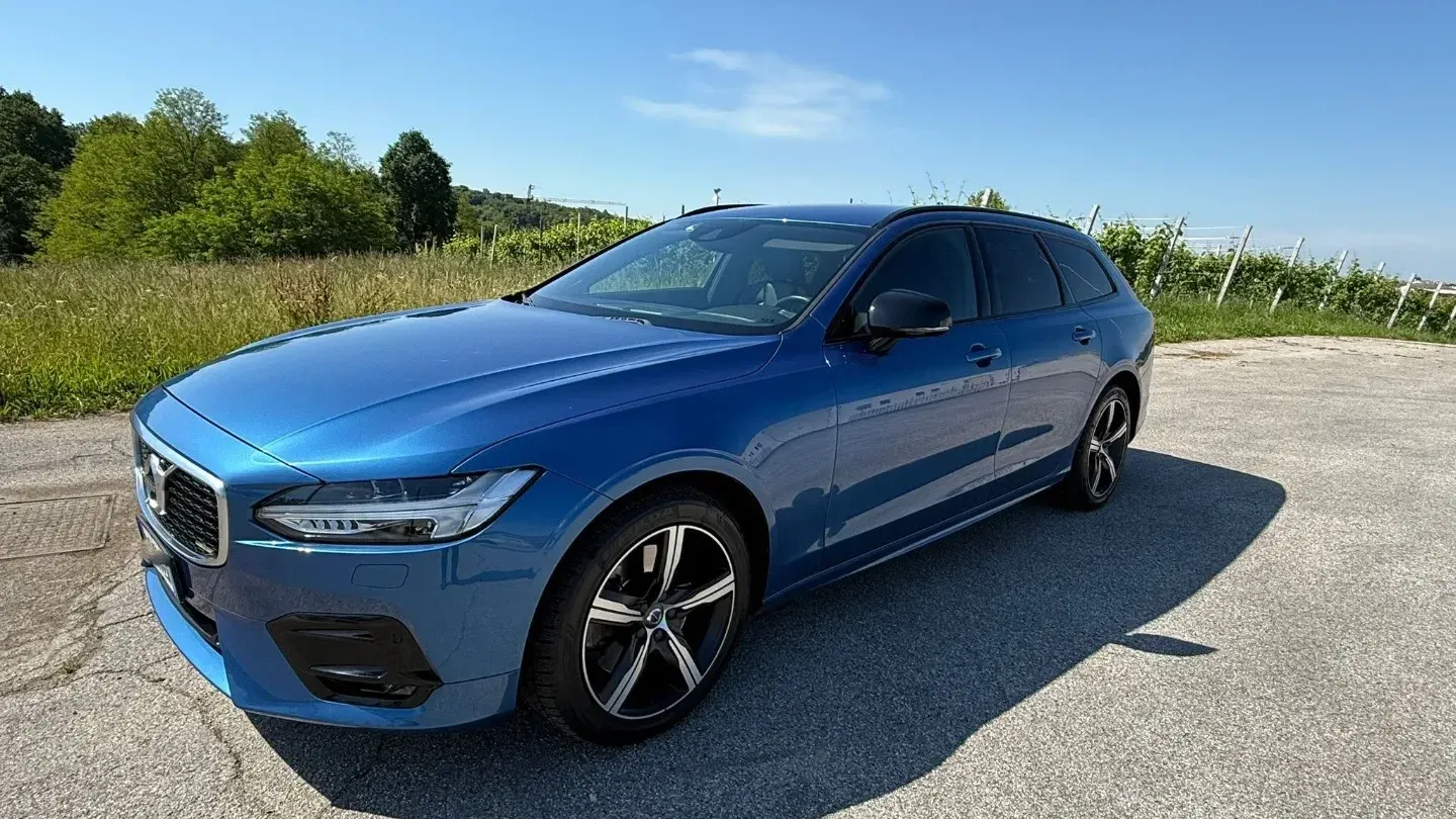 Volvo D5 AWD Geartronic R-design