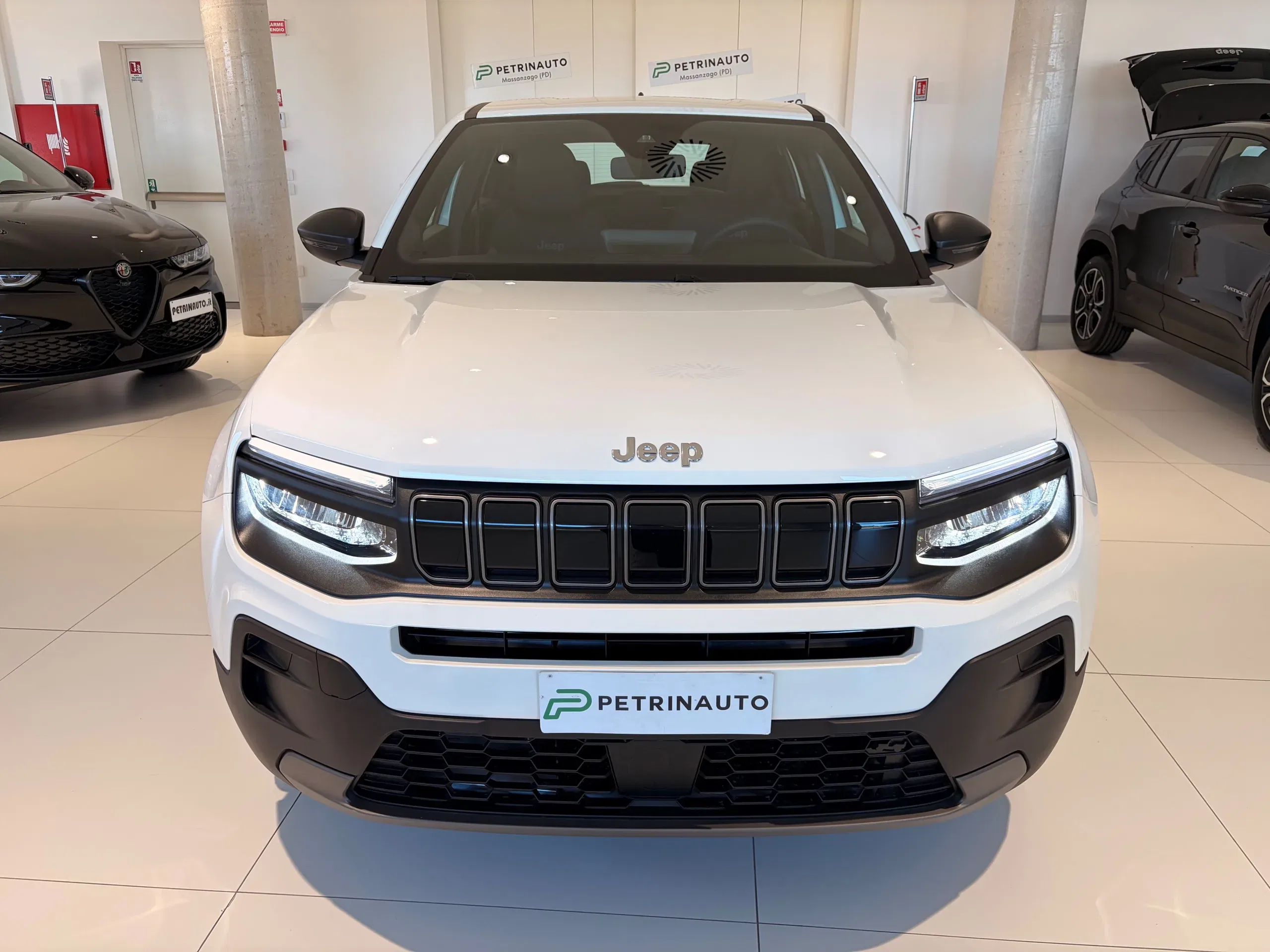 Jeep Avenger 1.2 turbo Longitude fwd 100cv Km.Zero Nazionale foto 2