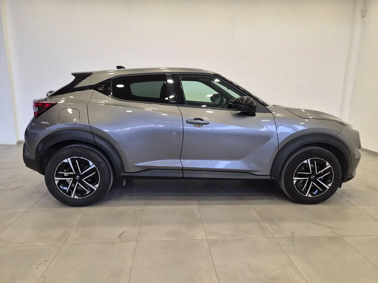 Nissan Juke 1.0 dig-t N-Connecta 114cv dct IN PROMO foto 6