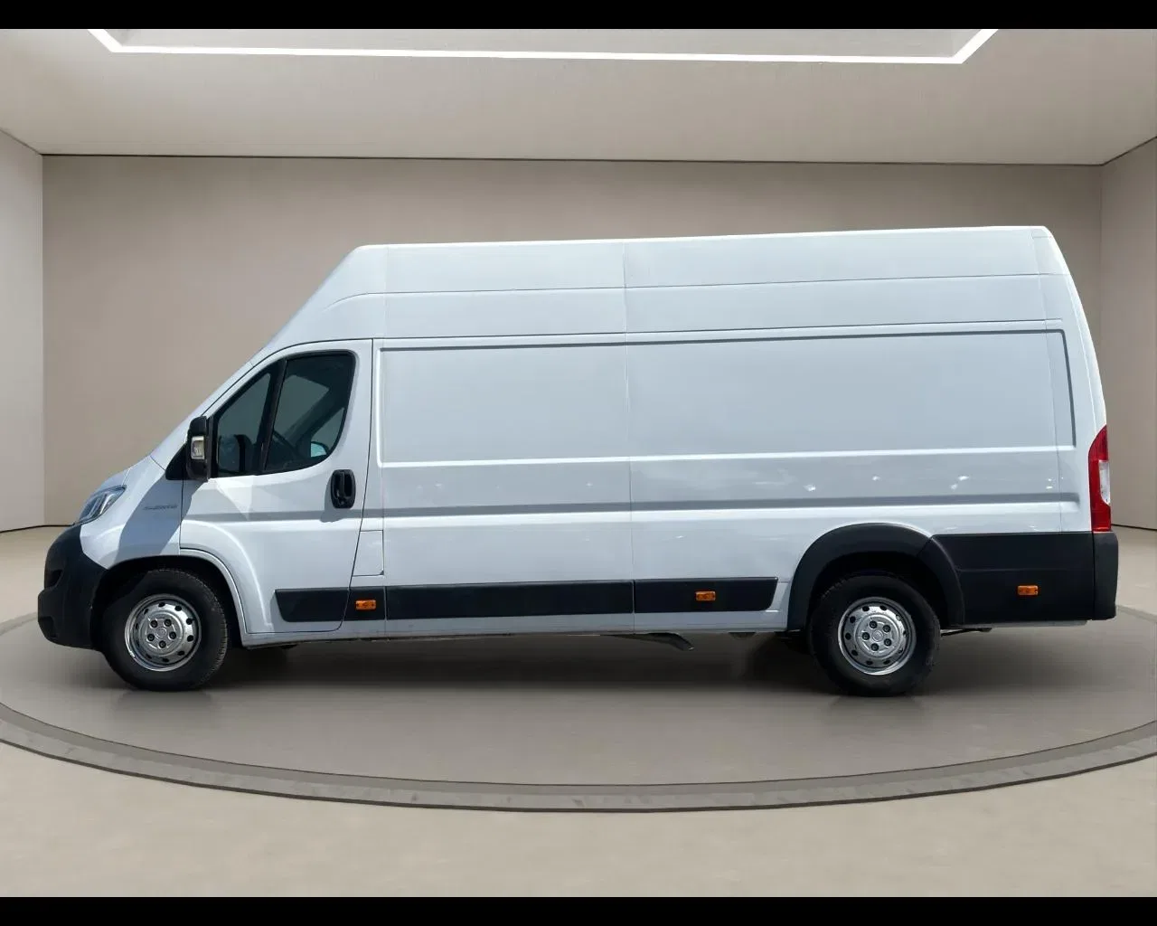 Fiat Ducato 35 2.3 MJT 130CV PLM-SL-TA Furgone Maxi foto 8