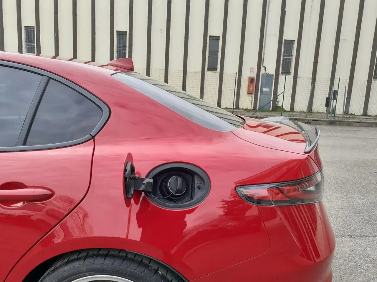 Alfa Romeo Giulia PROMO RITIRO FINO Euro 5 2.9 T V6 AT8 Quadrifoglio foto 23