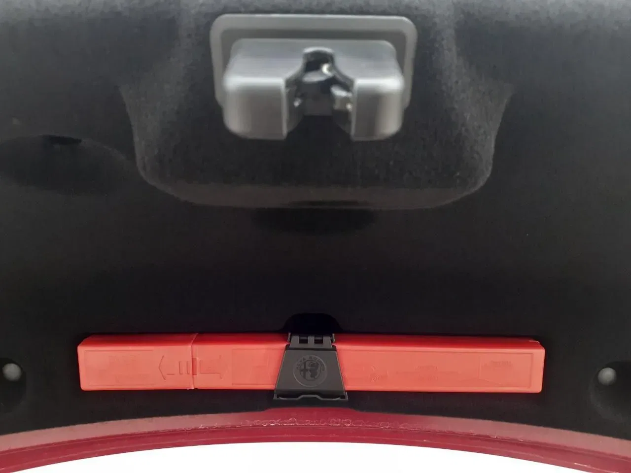 Alfa Romeo Giulia PROMO RITIRO FINO Euro 5 2.9 T V6 AT8 Quadrifoglio foto 41