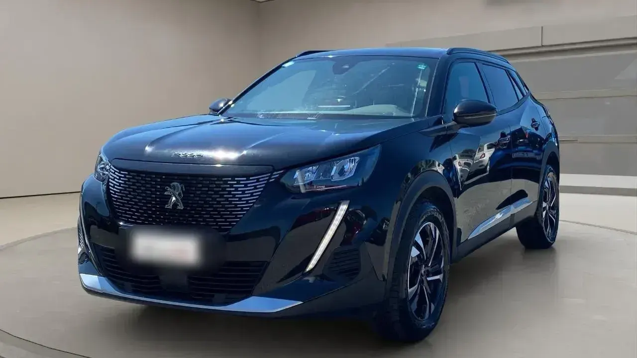 Peugeot 2008 PureTech 130 S&S EAT8 Allure