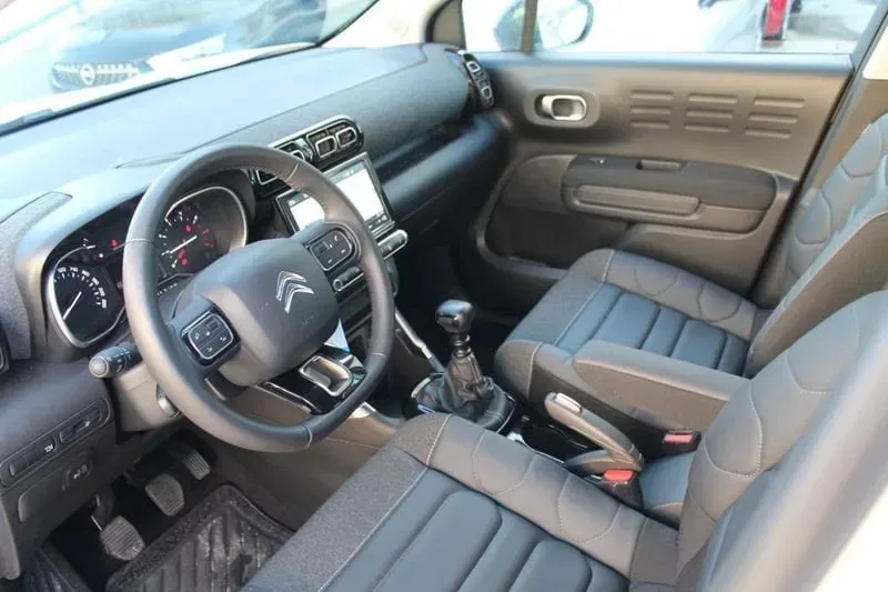 Citroen C3 Aircross BlueHDi 110 S&S Shine Pack foto 7