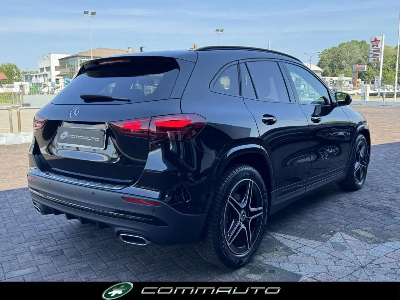 Mercedes-Benz GLA 200 d Automatic 4Matic AMG Line Advanced Plus foto 4