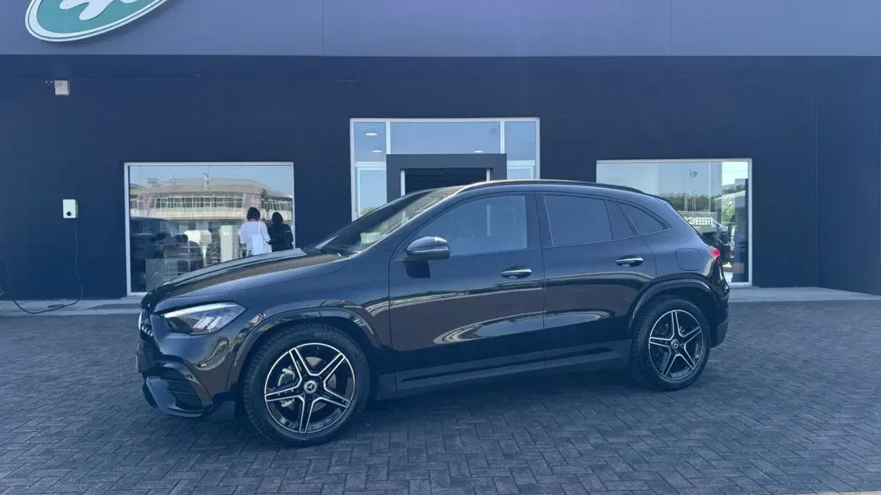 Mercedes-Benz GLA 200 d Automatic 4Matic AMG Line Advanced Plus
