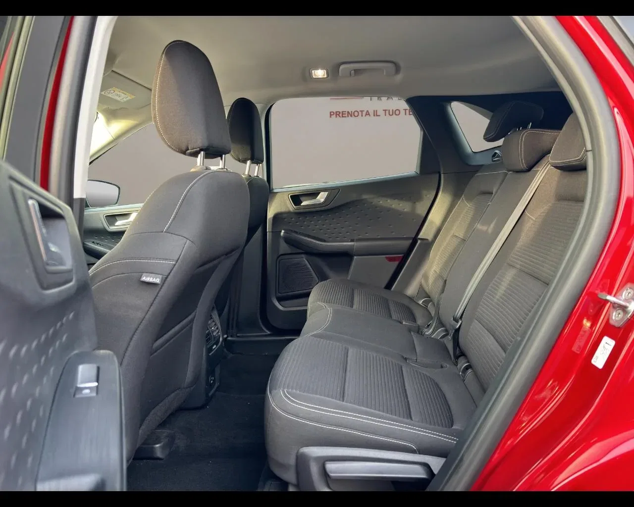 Ford Kuga 2.5 Plug In Hybrid 225 CV CVT 2WD Titanium Business foto 15