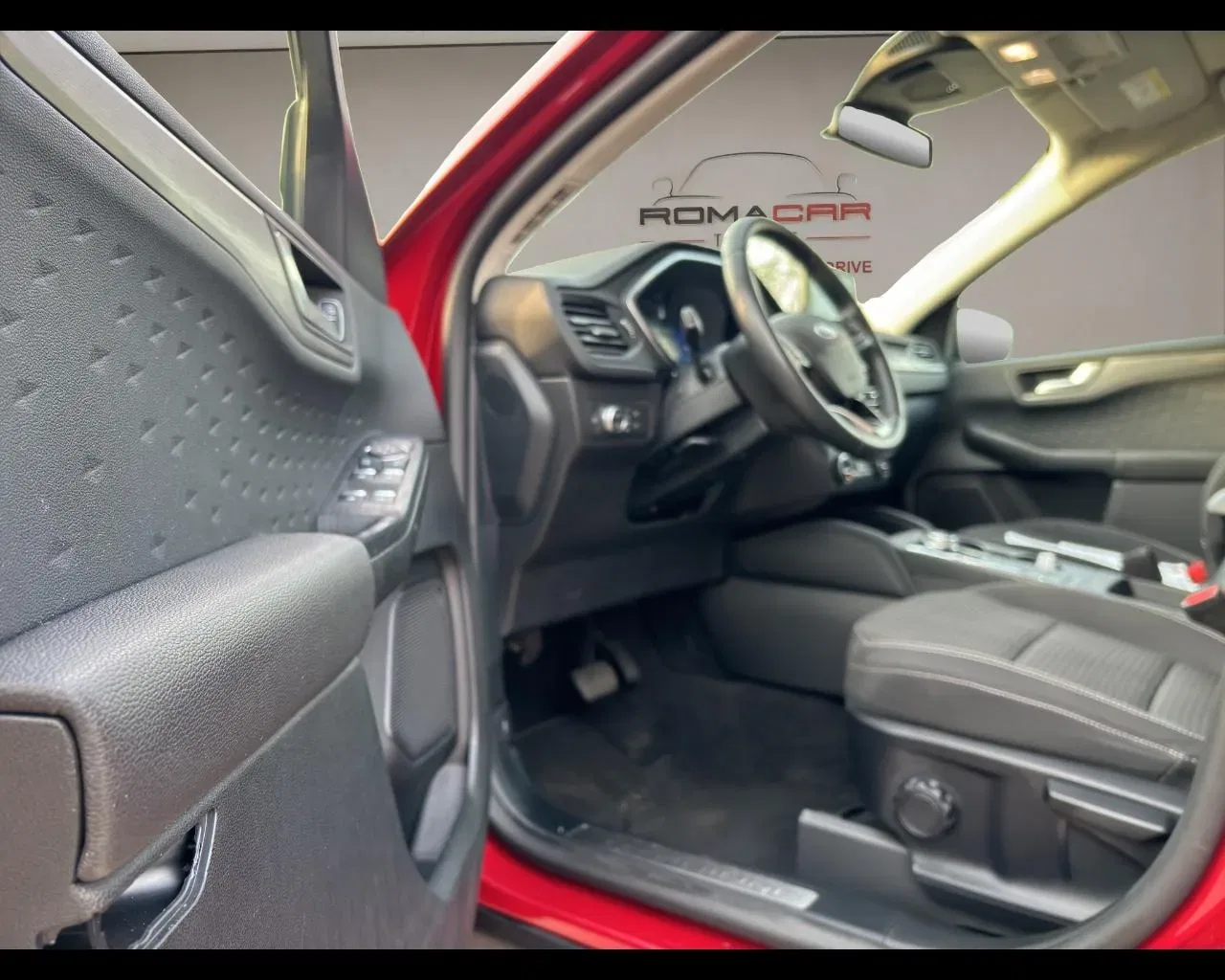 Ford Kuga 2.5 Plug In Hybrid 225 CV CVT 2WD Titanium Business foto 22