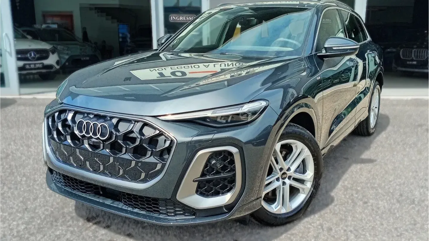 Audi Q5 TDI S tronic quattro S line edition