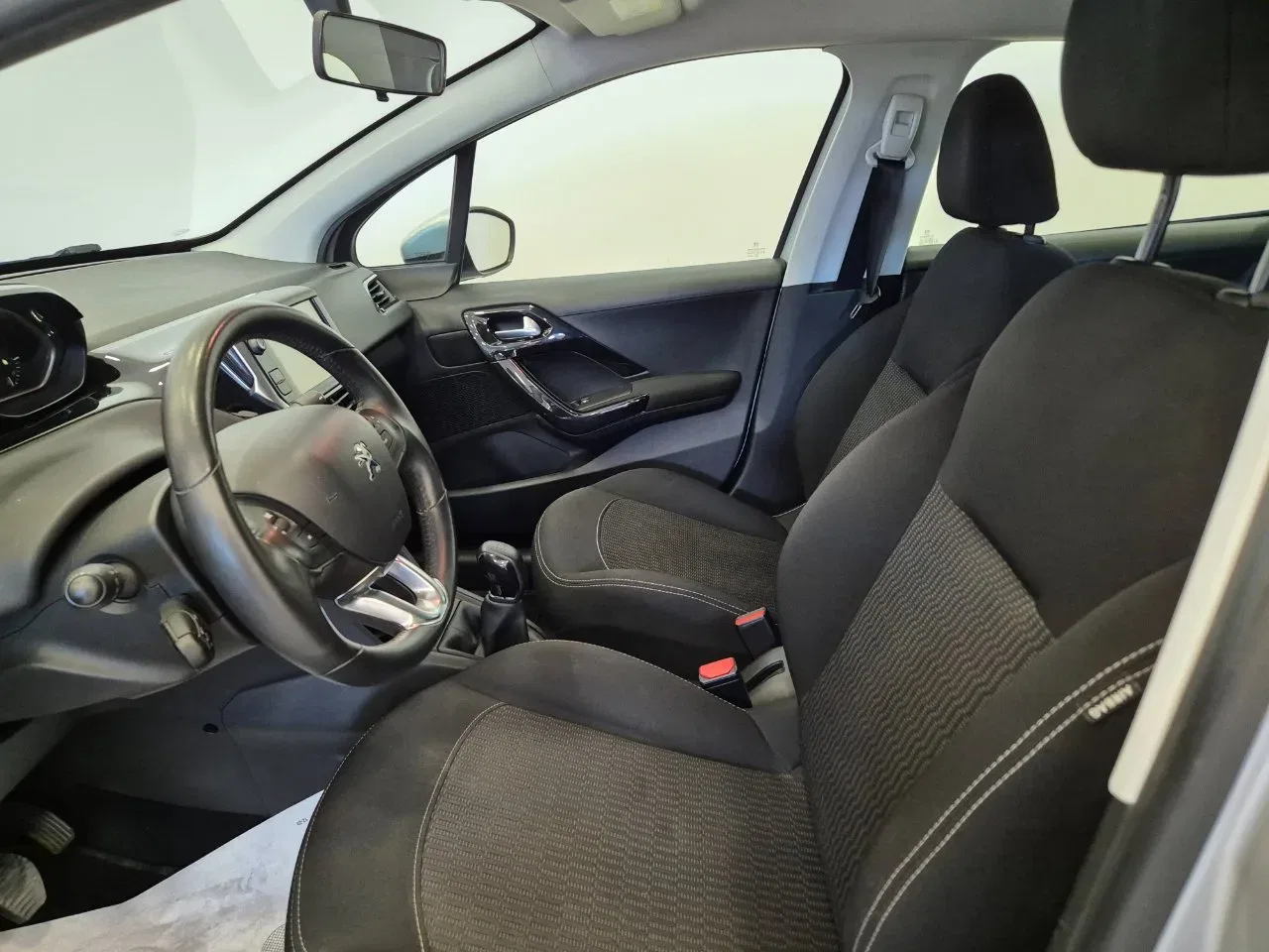 Peugeot 208 1.2 puretech Active gpl 5P - NEOPATENTATI - Sens. Park. - Bluetooth foto 8