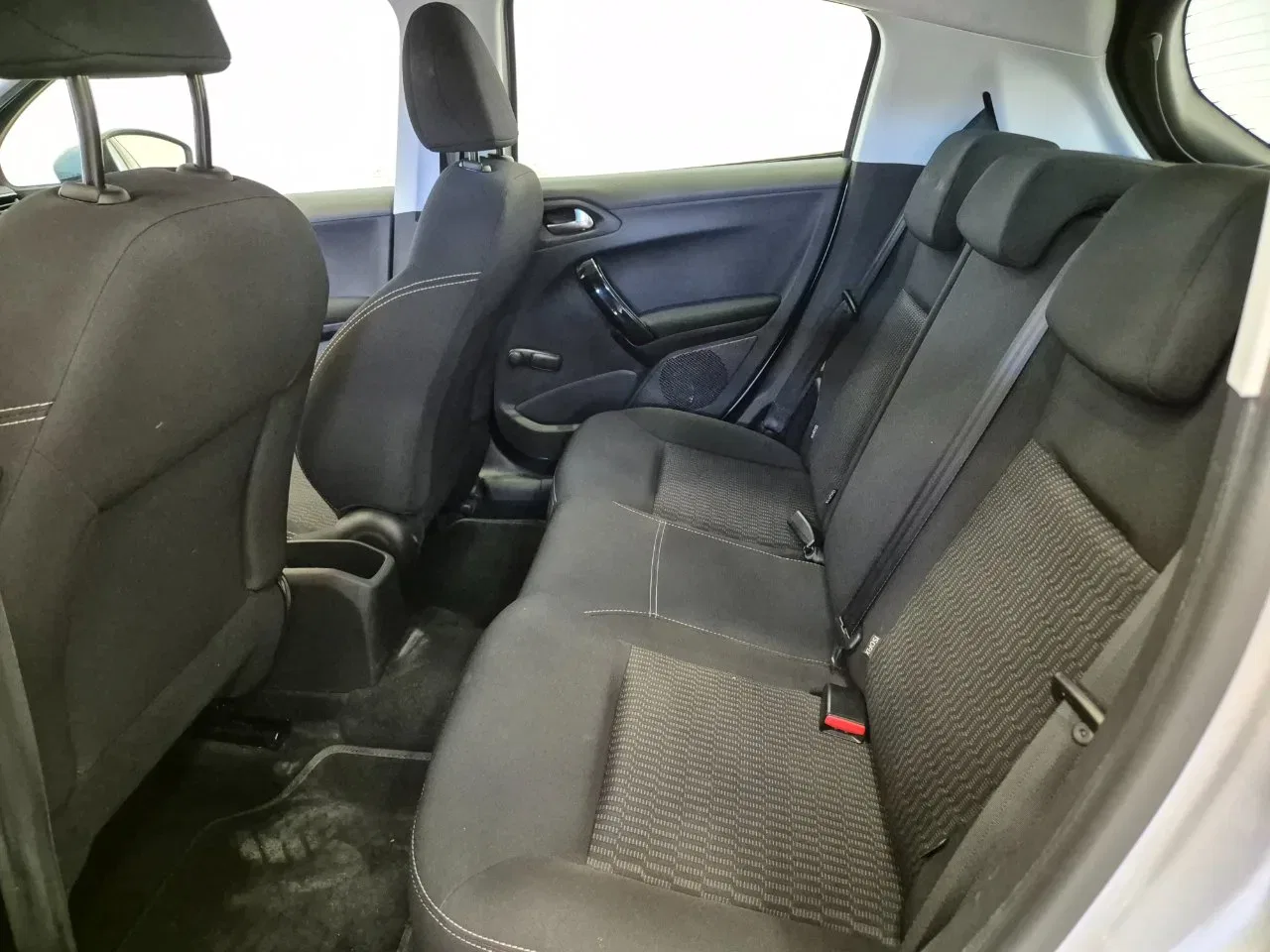 Peugeot 208 1.2 puretech Active gpl 5P - NEOPATENTATI - Sens. Park. - Bluetooth foto 25