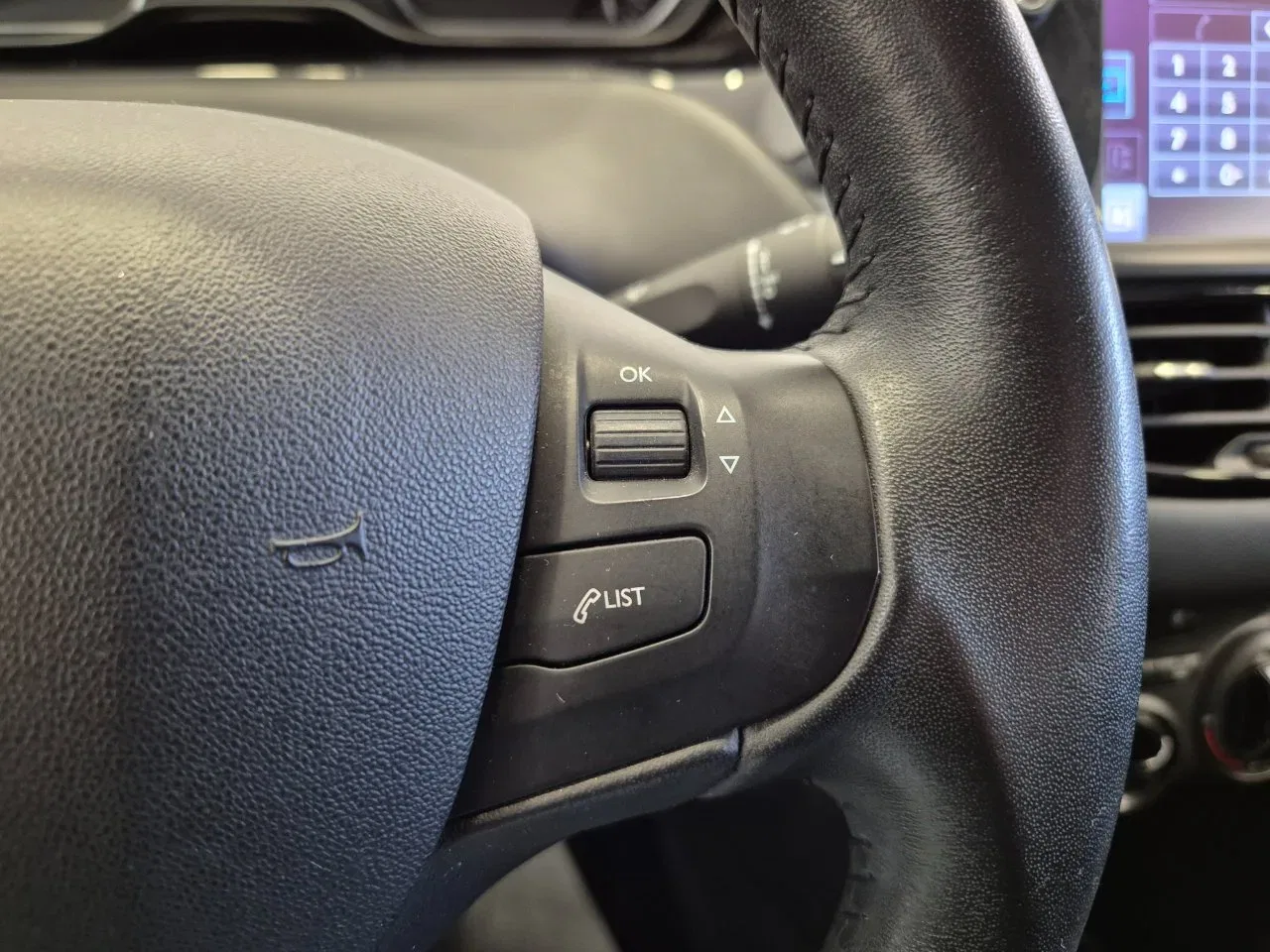 Peugeot 208 1.2 puretech Active gpl 5P - NEOPATENTATI - Sens. Park. - Bluetooth foto 18
