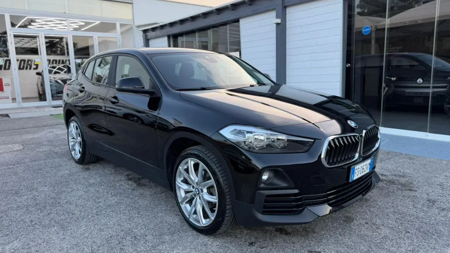 BMW X2 sDrive18d MANUALE