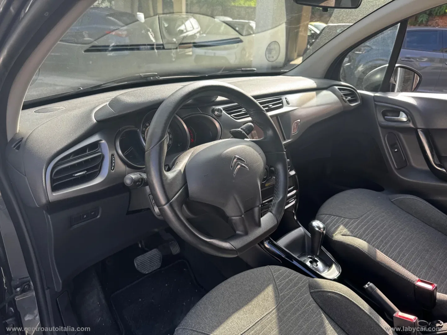 Citroen C3 PureTech 82 S&S ETG Exclusive foto 11
