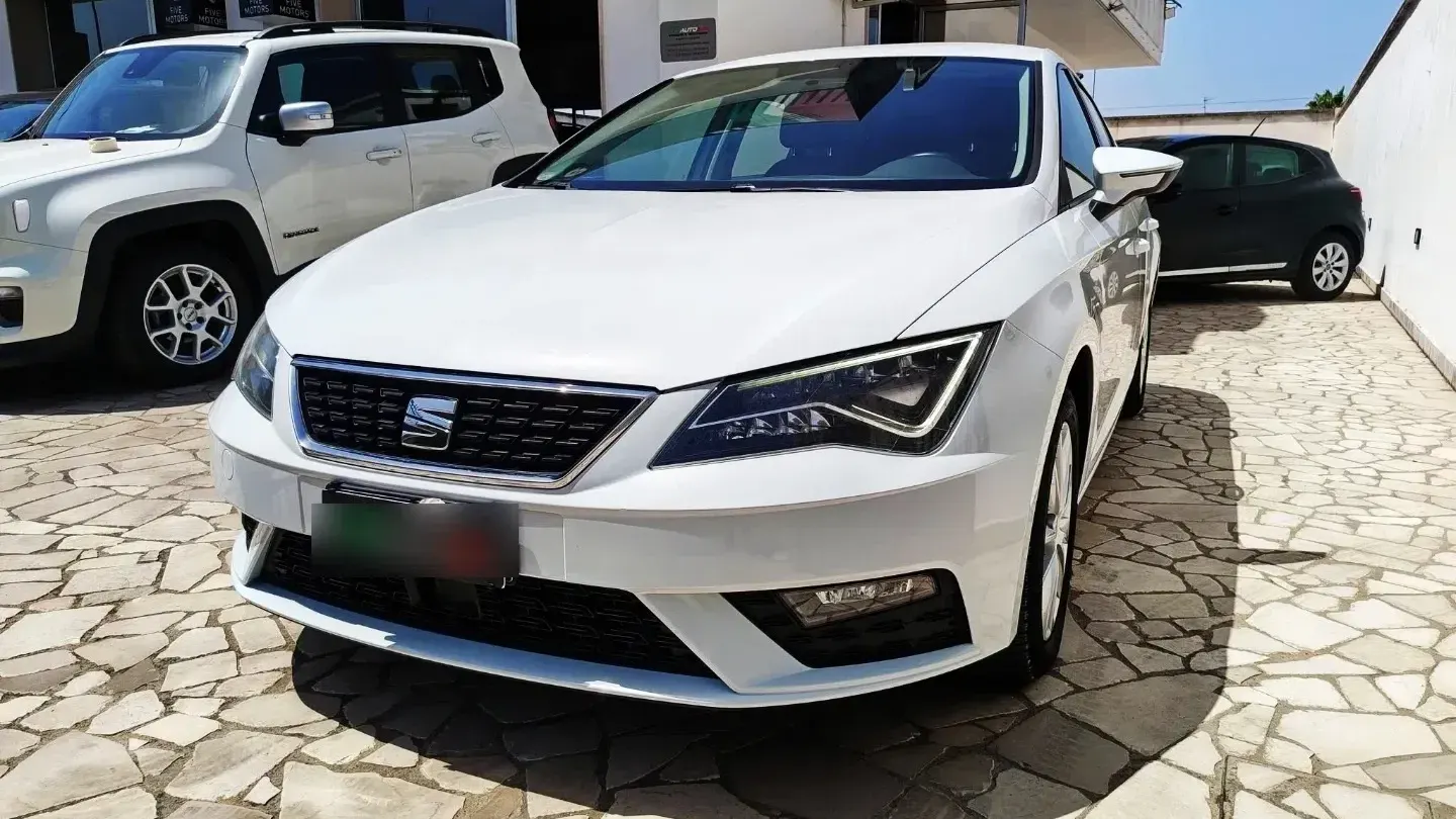 SEAT Leon 1.6 TDI 115 CV ST Black Edition