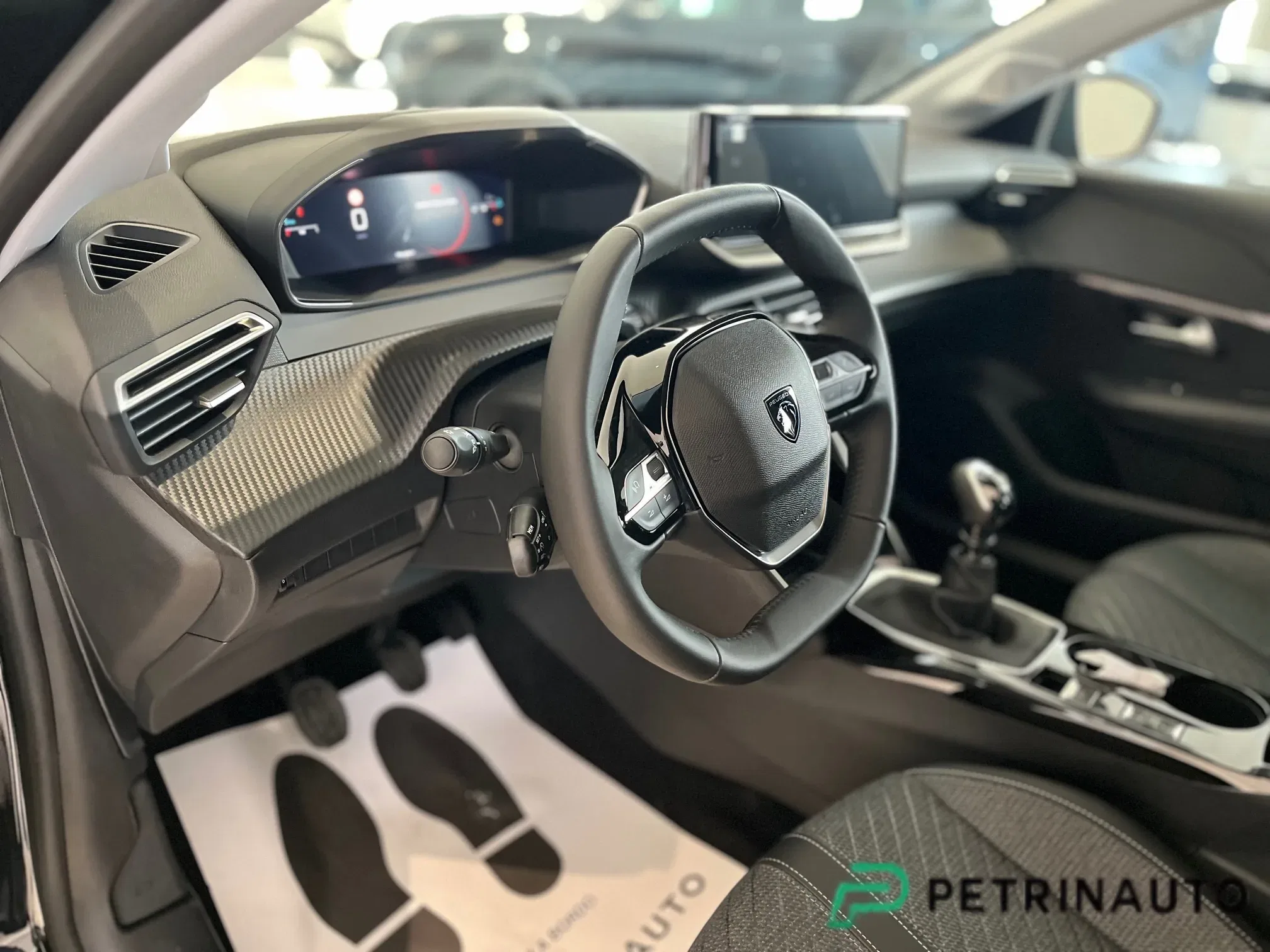 Peugeot 208 1.2 Allure s&s 100cv KM0 VISION & NAVI PACK + ACCESS PACK foto 9