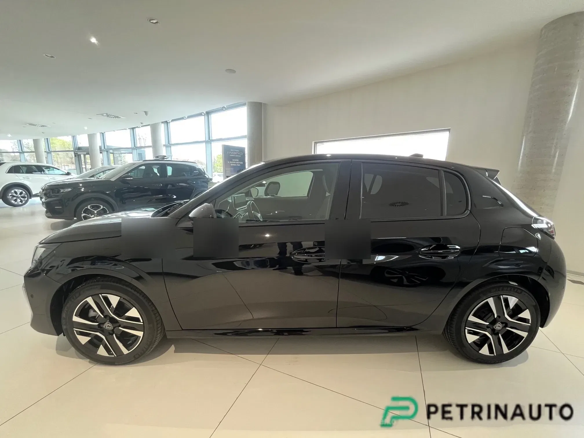 Peugeot 208 1.2 Allure s&s 100cv KM0 VISION & NAVI PACK + ACCESS PACK foto 4