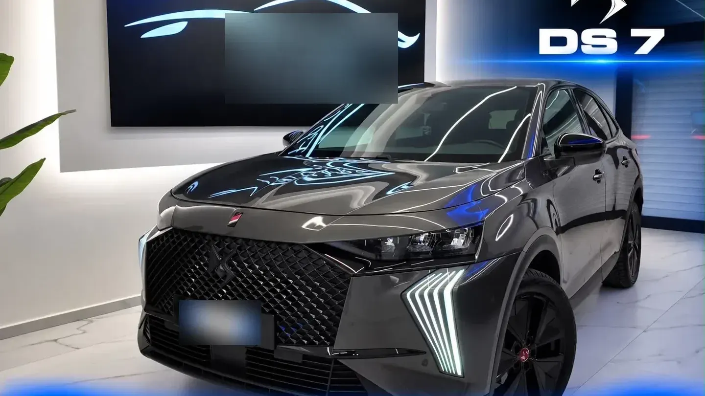 DS Automobiles DS 7 BlueHDi 130 aut. Performance Line+