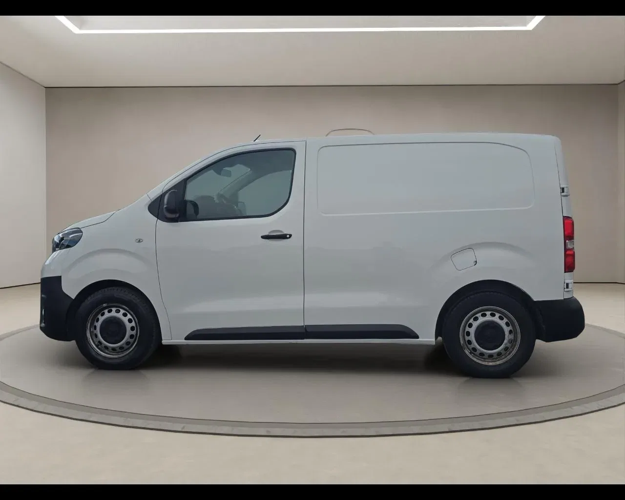 Toyota Proace 1.5D 120CV S&S PC-TN Furgone Compact 4p.10q Active foto 8