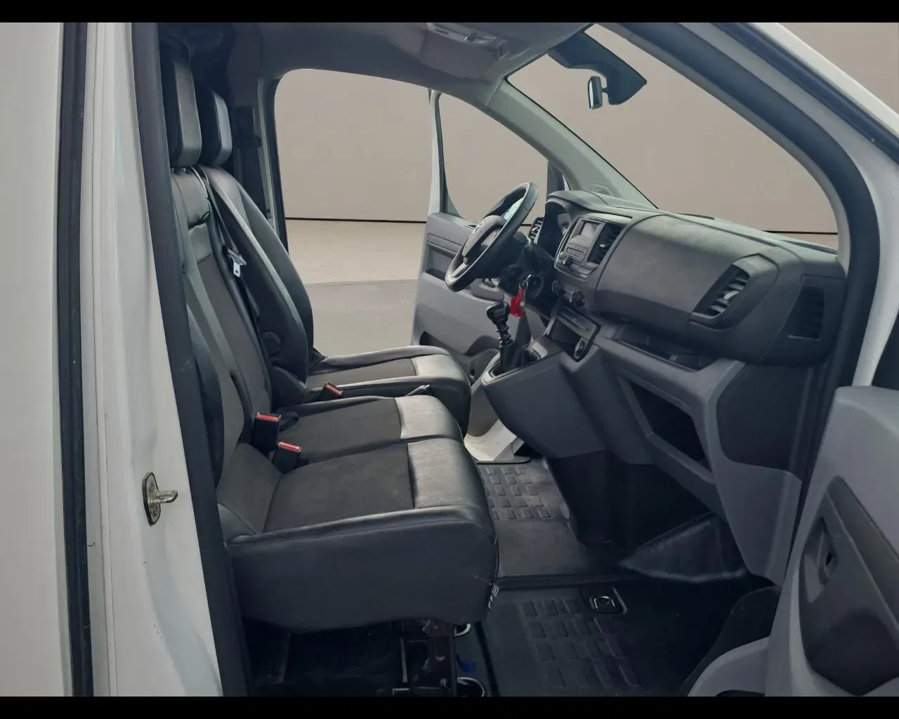 Toyota Proace 1.5D 120CV S&S PC-TN Furgone Compact 4p.10q Active foto 15