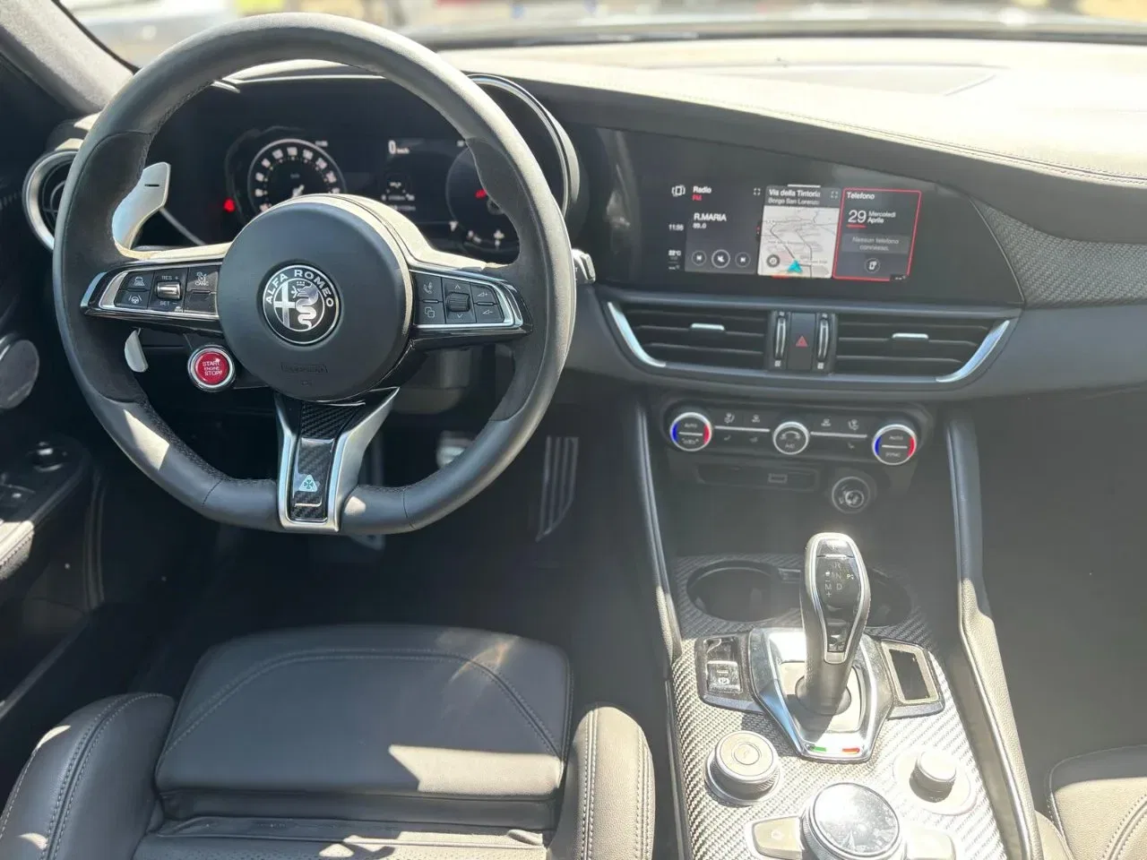 Alfa Romeo Giulia 2.9 V6 Quadrifoglio 520cv auto foto 8