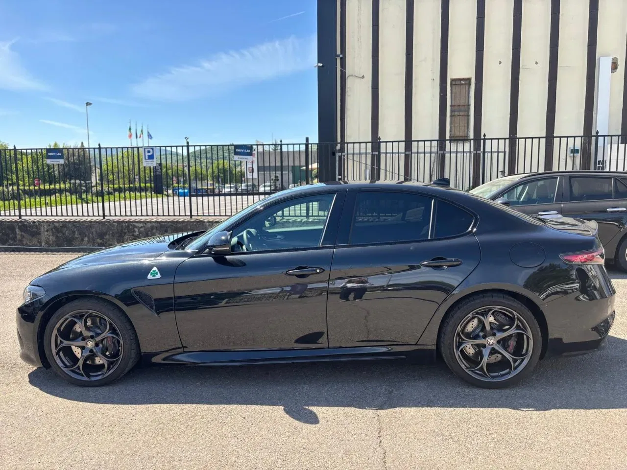 Alfa Romeo Giulia 2.9 V6 Quadrifoglio 520cv auto foto 22