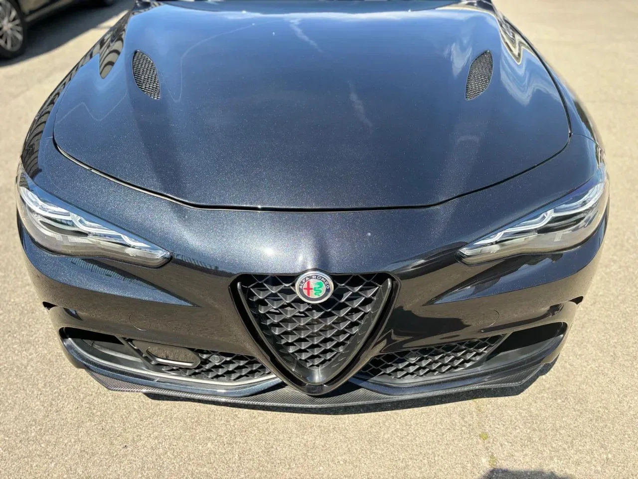 Alfa Romeo Giulia 2.9 V6 Quadrifoglio 520cv auto foto 39