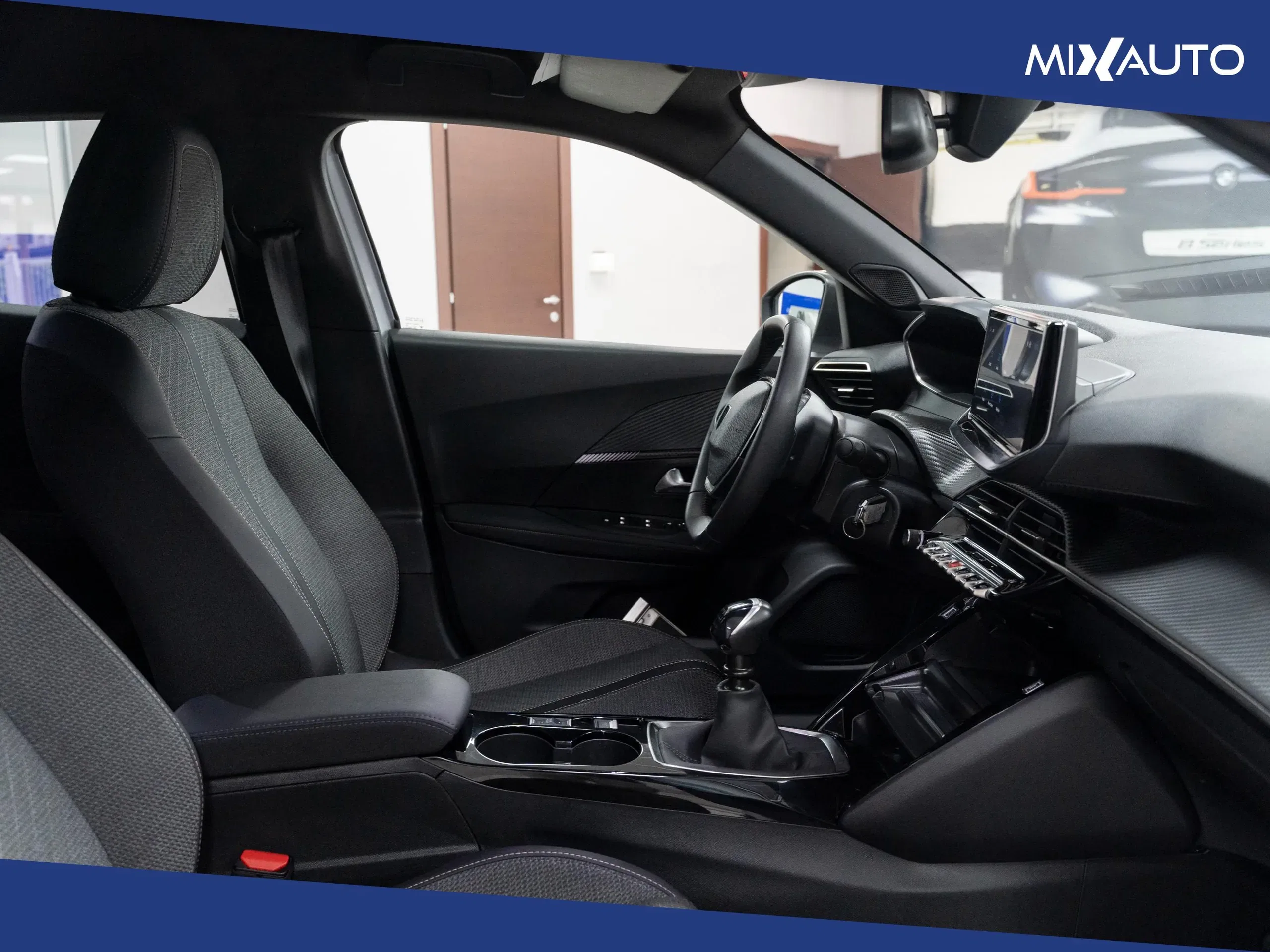 Peugeot 2008 1.2 Puretech Allure S&S 100CV foto 14