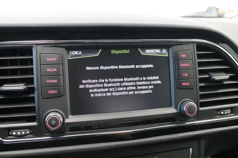 SEAT Leon 1.6 TDI 110CV Style foto 18
