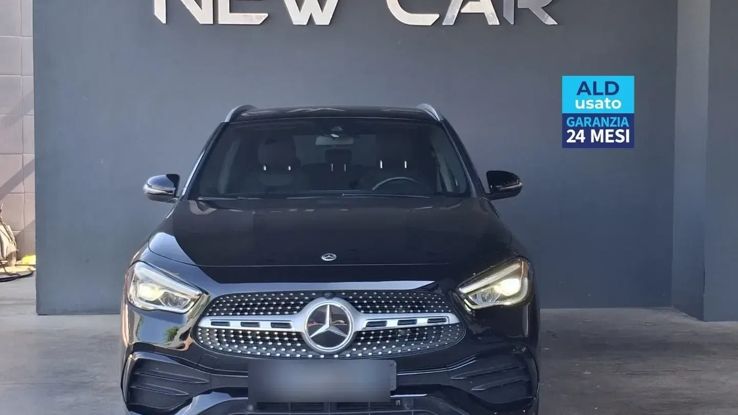 Mercedes-Benz GLA 200 d Automatic Premium