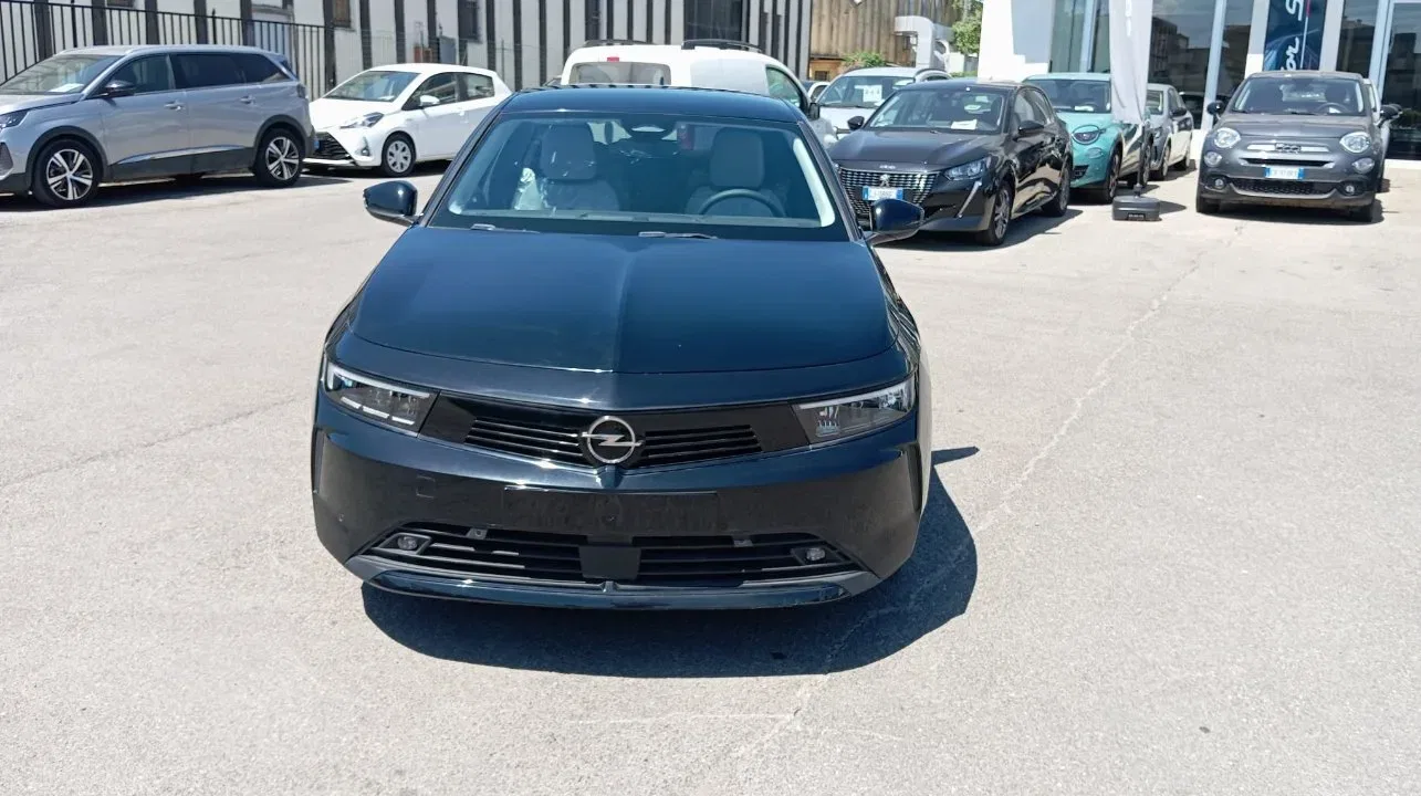 Opel Astra PROMO 1.2 t Edition s&s 130cv foto 2
