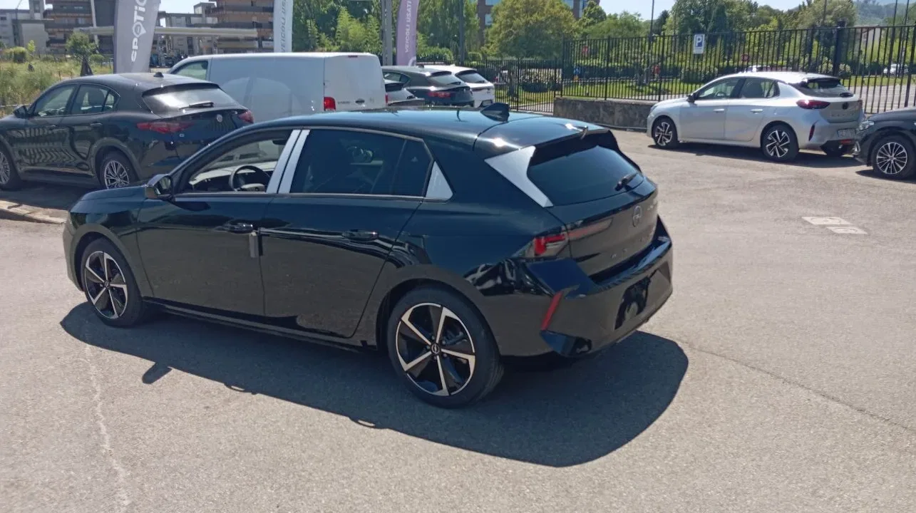 Opel Astra PROMO 1.2 t Edition s&s 130cv foto 6