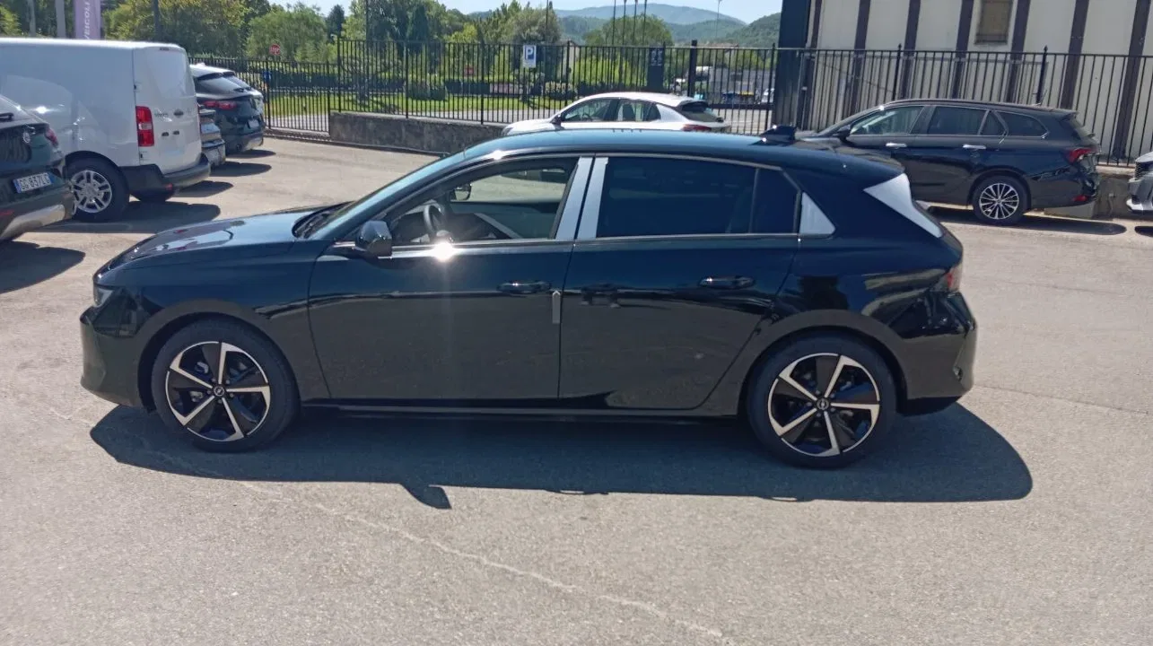 Opel Astra PROMO 1.2 t Edition s&s 130cv foto 14