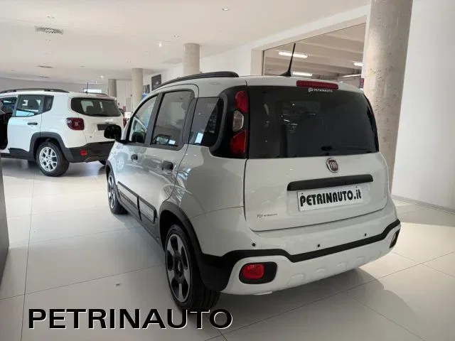 FIAT Panda 1.0 FireFly S&S Hybrid Pandina Cross 5 Posti Km.0 foto 6